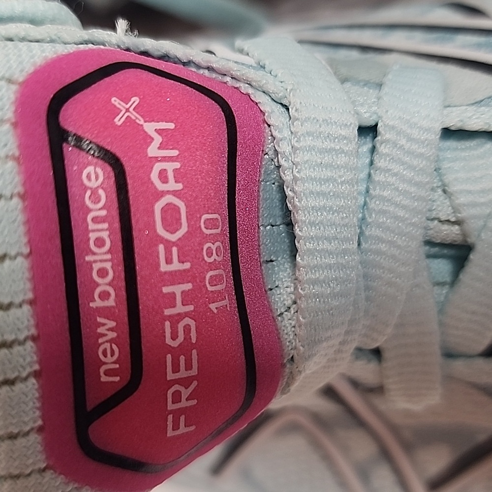 New Balance Fresh Foam 1080 Womens Sz 8.5 seafoam Athletic Shoes - Picture 3 of 14